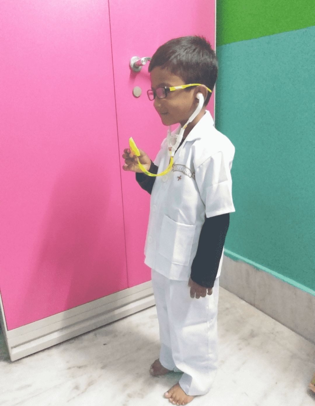 Pet Doctor, Kids Veterinarian Doctor's Costume. in Ikeja - Children's  Clothing, Buybest Shopping Mall | Jiji.ng